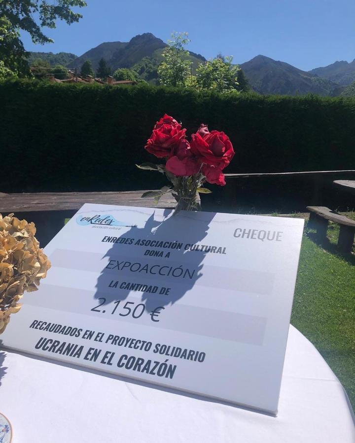 Hotel Restaurante La Carasca Orlé エクステリア 写真